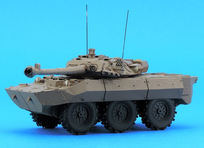 kit-AMX-10-RC-gaso-line-1/87