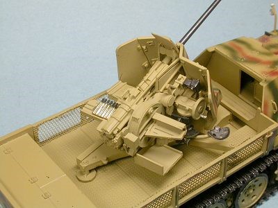 Semi-chenillé anti-aérienSchwerer Wehrmachtsschlepper